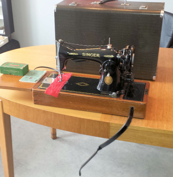 Singer sewing machine serial numbers